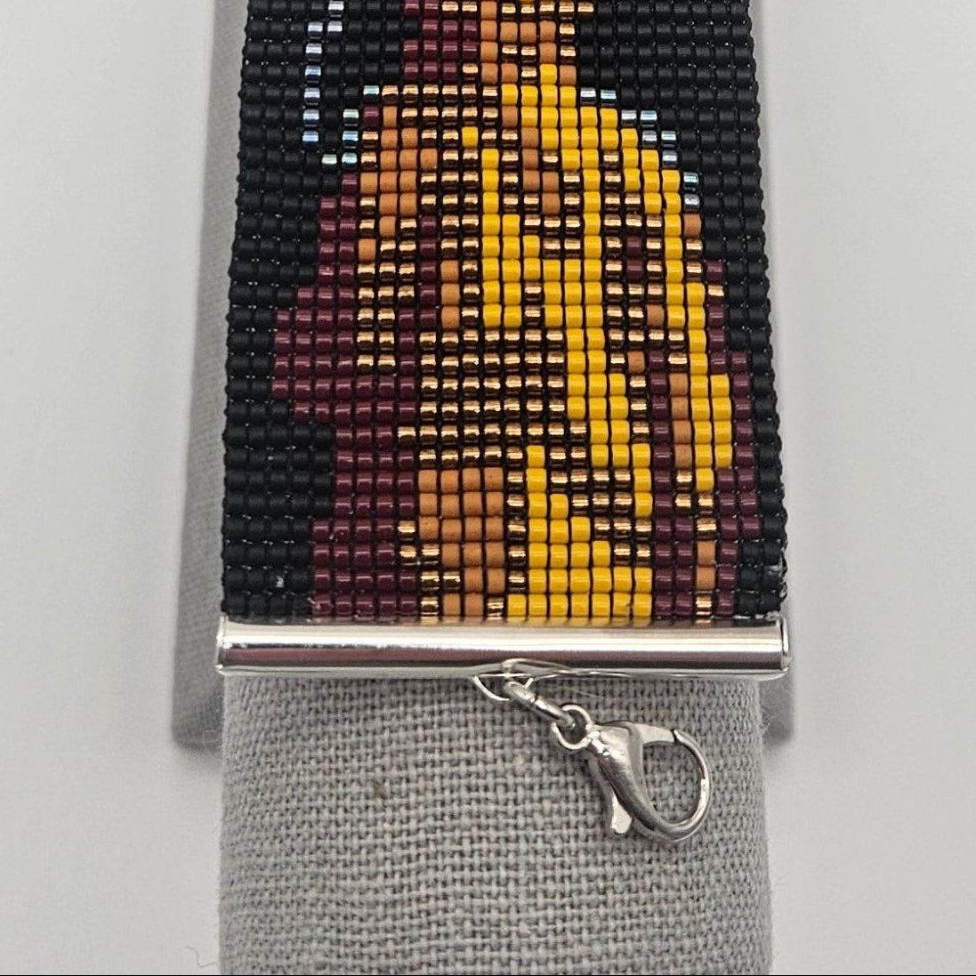 George and Pennywise Bead Loom Bracelet