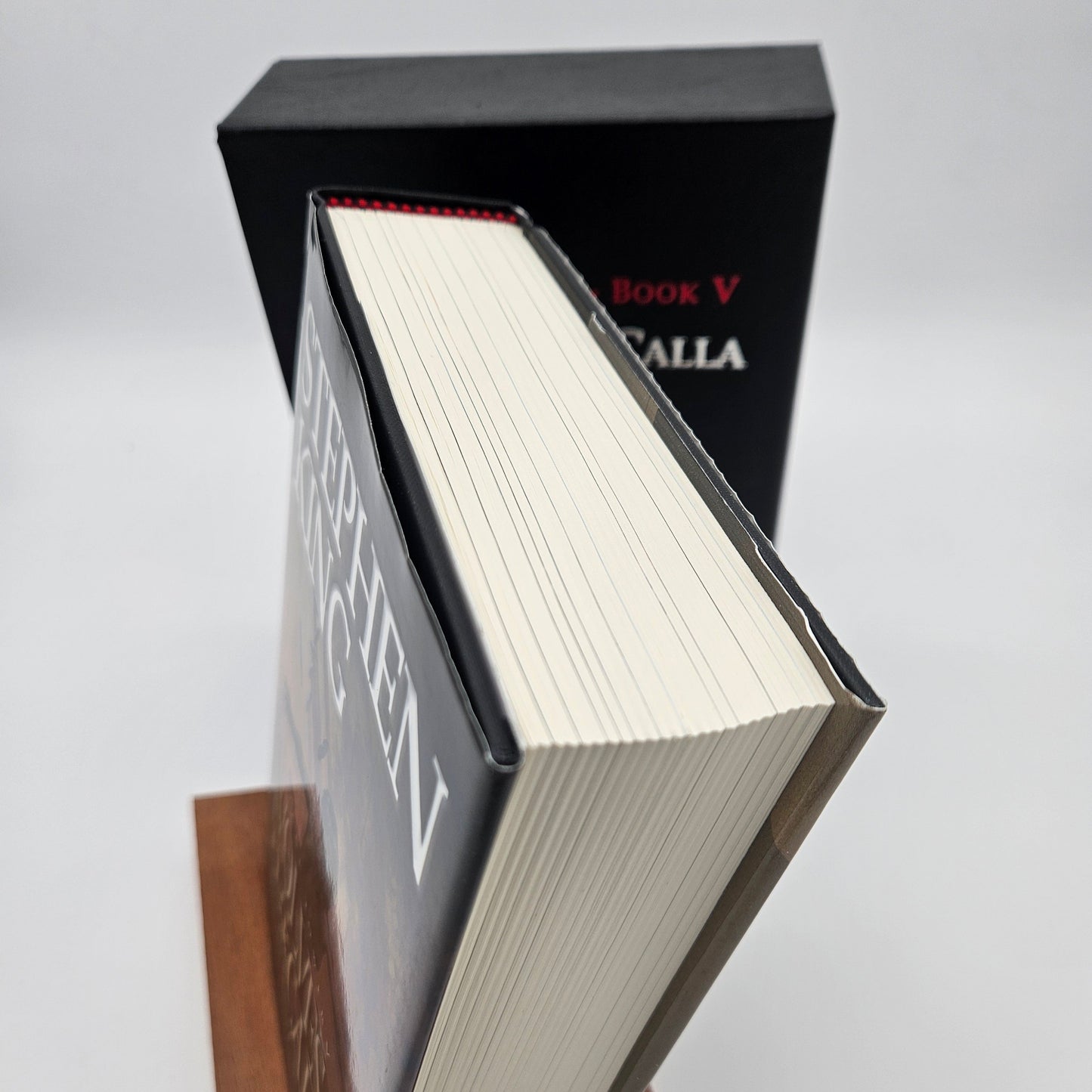 The Dark Tower - Book V: Wolves of the Calla ~ Signed by artist Bernie Wrightson