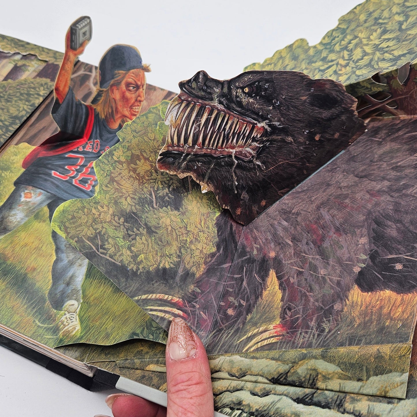The Girl Who Loved Tom Gordon Pop-up Book